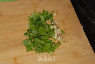 香辣吮指虾的做法步骤:2