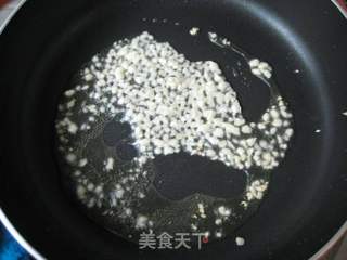 泡菜淋鸡腿的做法步骤：5