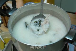 港式皮蛋瘦肉粥的做法步骤:18