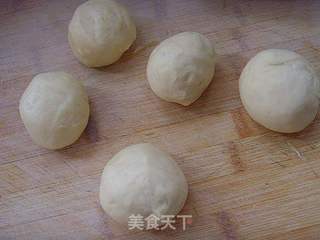 豆沙面包的做法步骤:5