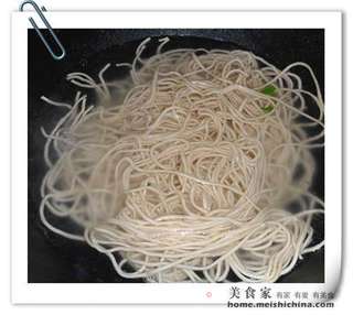 双色双味炸酱面的做法步骤:12