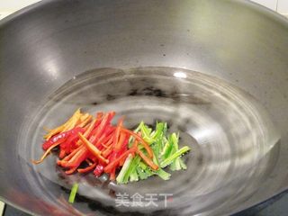 土豆丝炒豆腐干的做法步骤:4