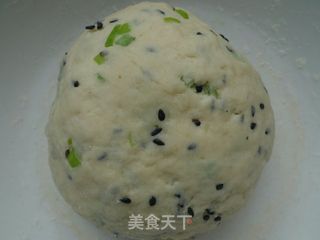 香葱芝麻苏打饼干的做法步骤：1