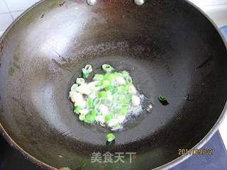 排骨番茄炸酱面的做法步骤:2