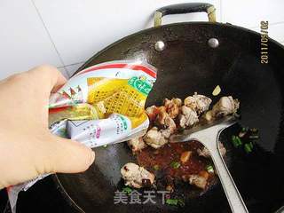 排骨番茄炸酱面的做法步骤:5