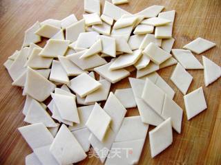 【炸酱面 花样做】五彩猫耳炸酱面的做法步骤:3