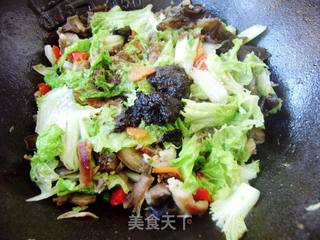 【炸酱面 花样做】五彩猫耳炸酱面的做法步骤:12