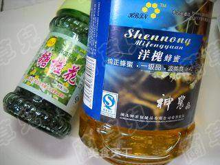 七夕桂花蜜果豆花的做法步骤:2
