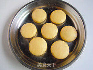 爱不释手—迷你豆沙南瓜饼的做法步骤:11