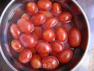 冰镇圣女果的做法步骤：1