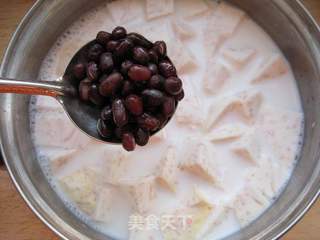 补血益气—红豆芋头奶露的做法步骤:4
