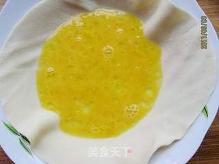 韭菜鸡蛋灌饼的做法步骤:6
