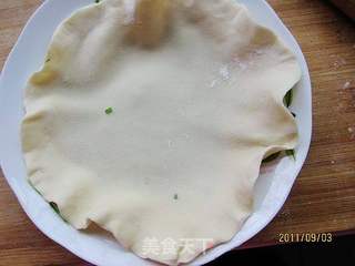 韭菜鸡蛋灌饼的做法步骤:8