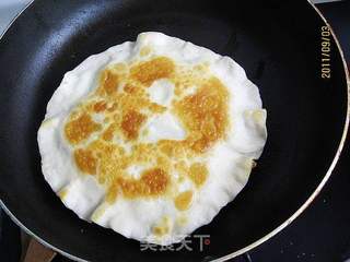 韭菜鸡蛋灌饼的做法步骤:10