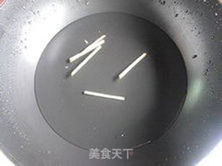 滋阴明目—白灼花蛤的做法步骤:3
