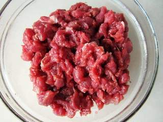 香菇牛肉炸酱面的做法步骤:3
