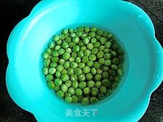 调理肠胃豆浆---小米碗豆浆的做法步骤：2