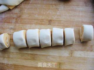 金银花朵馒头的做法步骤:6