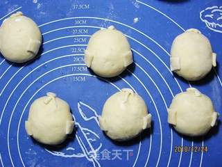 蜜豆小猪包的做法步骤:8