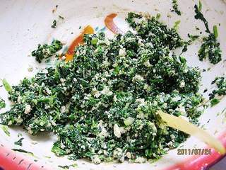 菠菜豆腐煎饺的做法步骤：4