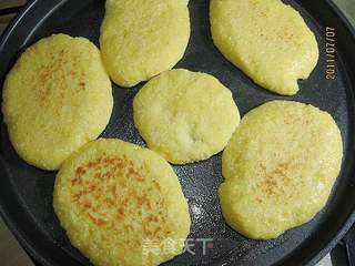 豆渣玉米烀饼的做法步骤:5