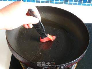 煎饼果子的做法步骤:5