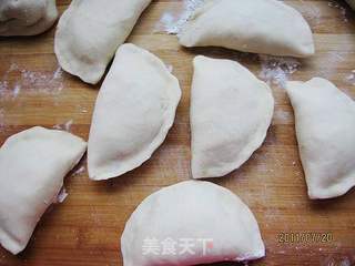 韭苔肉盒子的做法步骤:5