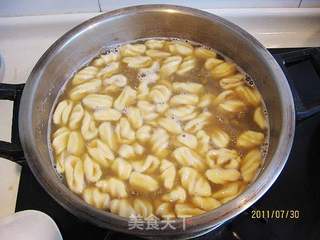 绿豆汤猫耳朵的做法步骤:7