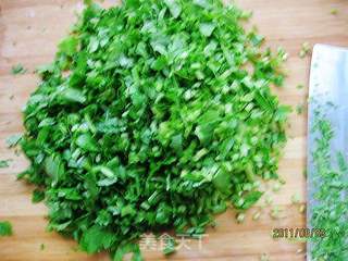 小芹菜鲜肉烧麦的做法步骤:3