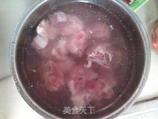 招牌粉蒸排骨的做法步骤：1