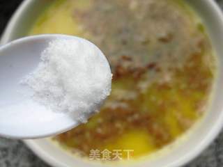 换种口味蒸蛋羹—韩式泡菜蒸蛋的做法步骤：4