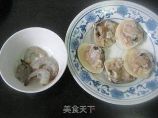 鲜虾肉糜嵌文蛤的做法步骤:2