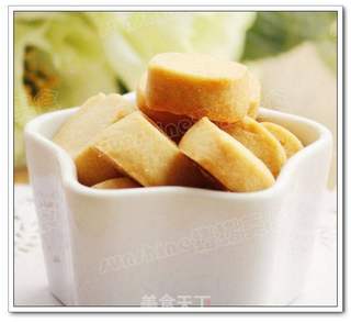 香味浓郁,让人吃了一块还想吃下一块的----------花生酱饼干的做法步骤:13