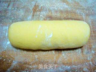 南瓜双桃馒头的做法步骤：1