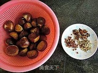馋嘴小吃---五香栗子的做法步骤：1