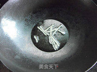 补肝益脾—菊花玉子鲈鱼汤的做法步骤：4