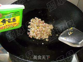酸菜酱鱼丁面的做法步骤:8