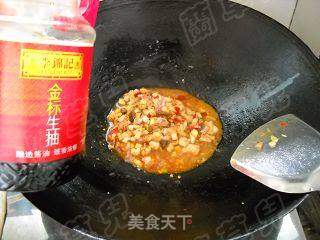 酸菜酱鱼丁面的做法步骤:10