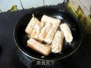 原汁原味——香煎三文鱼腩的做法步骤：4