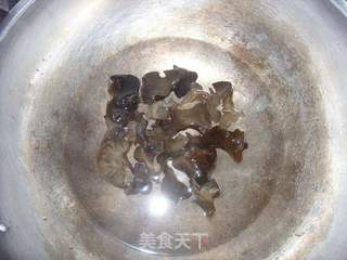爽口下酒菜-----响油木耳的做法步骤:4