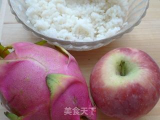 【花样寿司】----水果寿司饭团的做法步骤：1