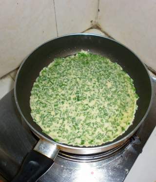 韭菜鸡蛋煎饼的做法步骤：11