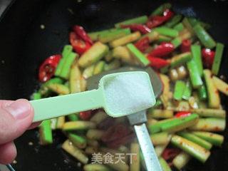 南昌风味炒瓠子皮的做法步骤:7