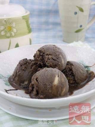 下午茶轻松做：香蕉巧克力冰激凌的做法步骤：5