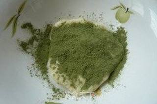 绿茶荷叶夹的做法步骤:2