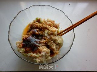 鲜肉双面包子的做法步骤：2