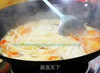 港式番茄牛肉面的做法步骤:10