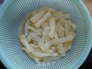 美容菜-----口蘑腐竹炒蹄筋的做法步骤:6