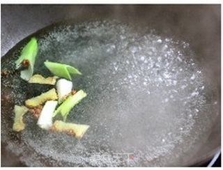 回锅肉的做法步骤:3