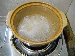 莲藕猪肉粥的做法步骤:3